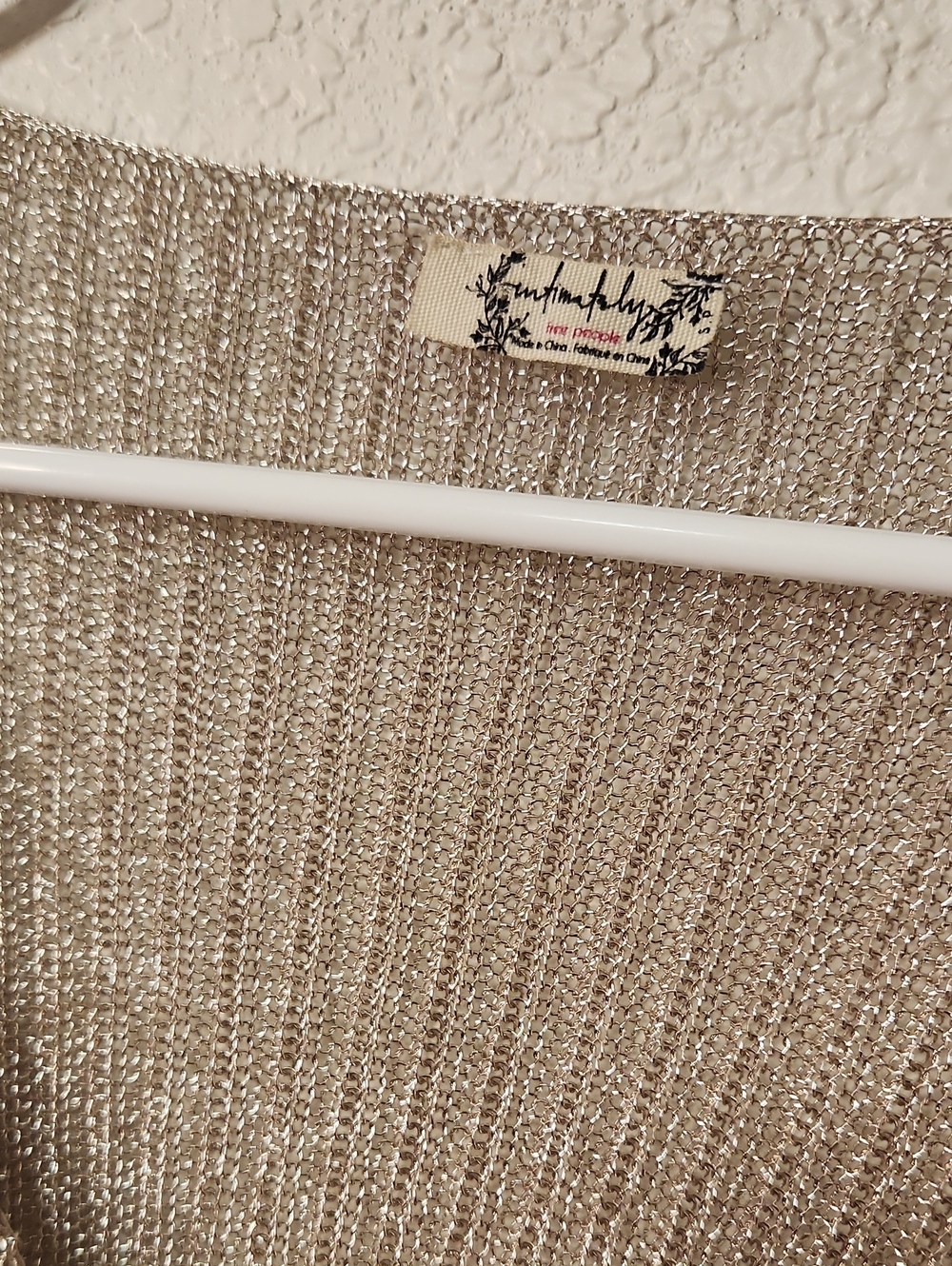 341.Free People Metallic Taupe Ribbed V-Neck Knit Top - Picture 4 of 5